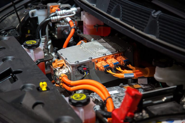 Entenda quais são as causas da falha elétrica no motor do seu carro